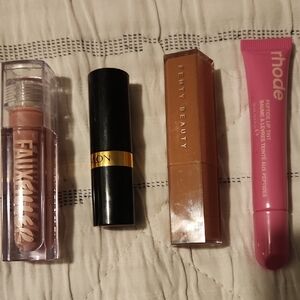 Fenty Beauty Brown Lip Gloss Hydrating Shine